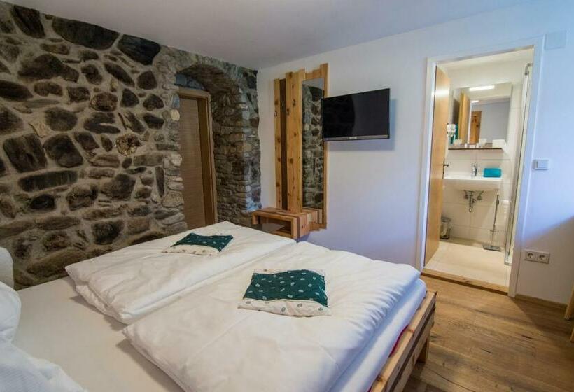 بنسيون Triebenerhof