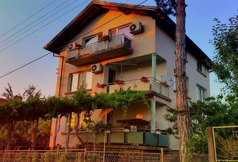 Majatalo къща за гости йонкин вършец