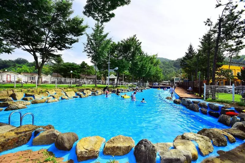 リゾートホテル Sungbochon Youth Hostel   Hostel