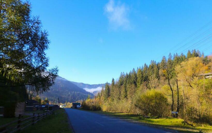 Общежитие Sadyba Lisova Kvitka