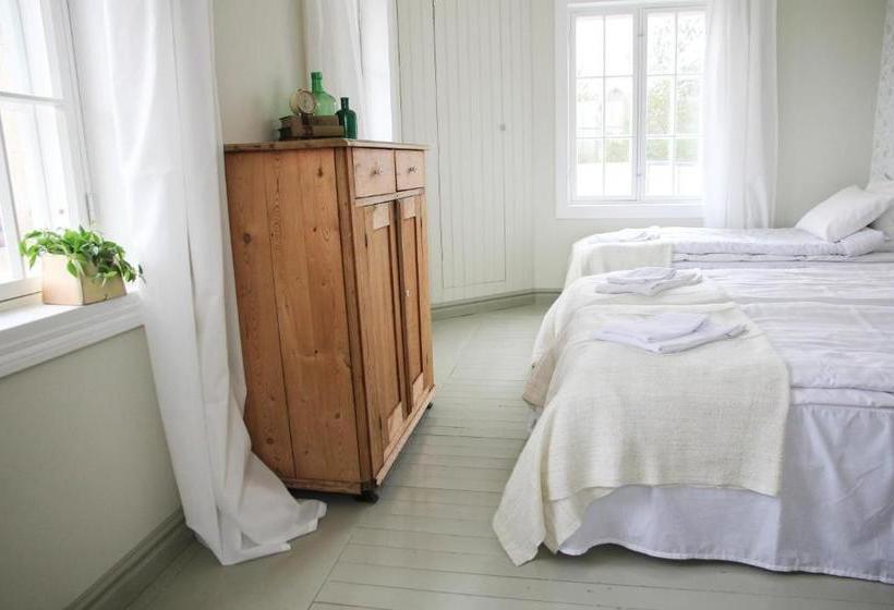 Bed and Breakfast Brobacka Gästhem