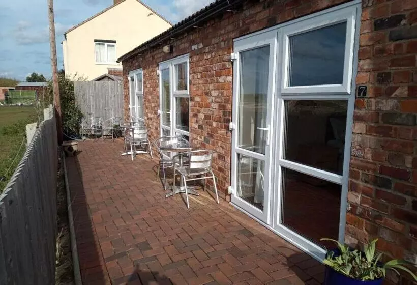 ベッドアンドブレックファースト Fox And Hounds Country Inn