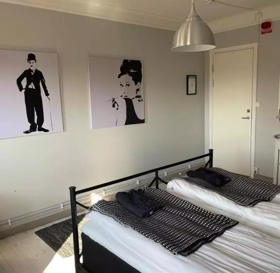 Aamiaismajoitus (B&B) Kolmårdsgården