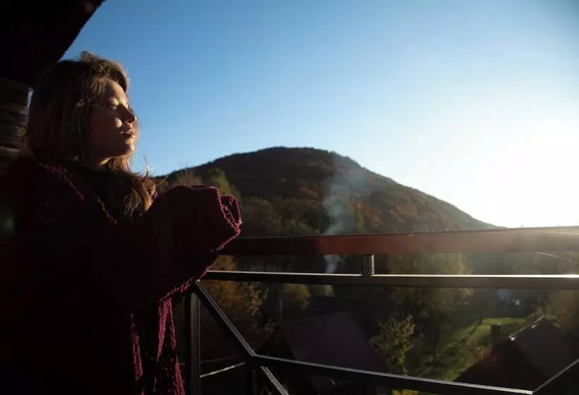 Hotelli Bogolvar Retreat Resort