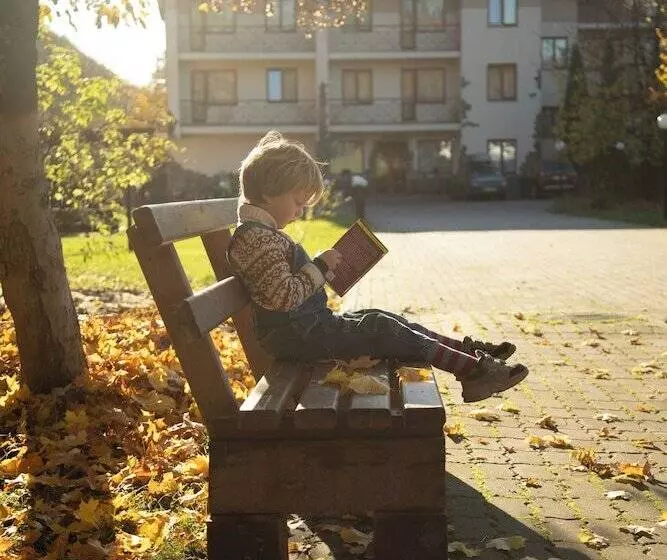 Hotelli Bogolvar Retreat Resort