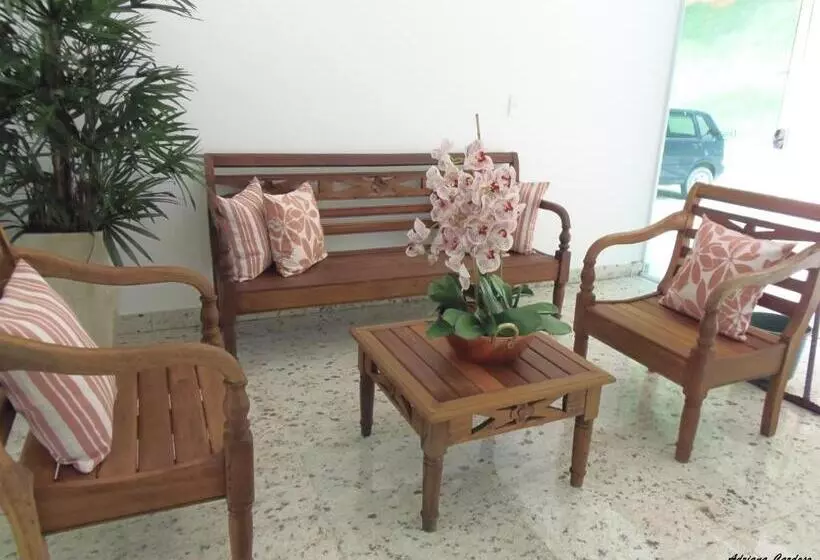 Hotelli Dourada Parque