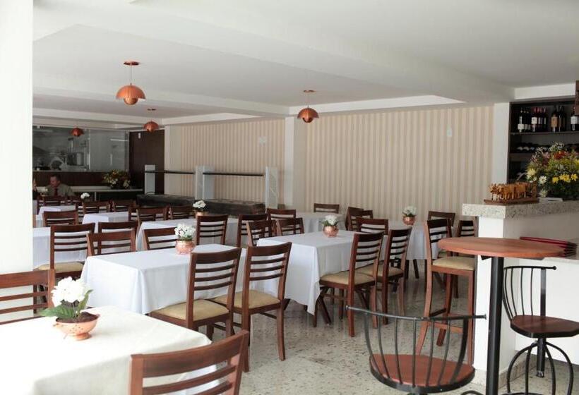 فندق Dourada Parque