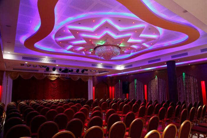 בית מלון כפרי Hiton