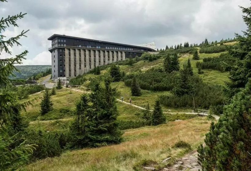 Hotelli Labská Bouda