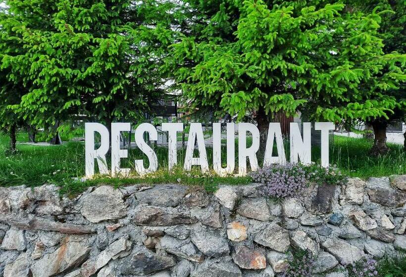 فندق Pensiune & Restaurant Victoria