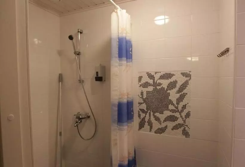 Hotelli Urkin Piilopirtti