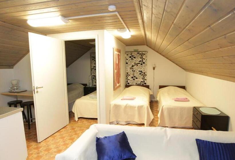 Hotel Urkin Piilopirtti