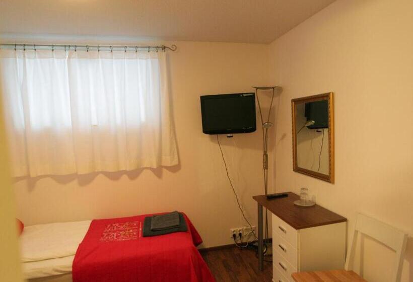 Hotel Urkin Piilopirtti