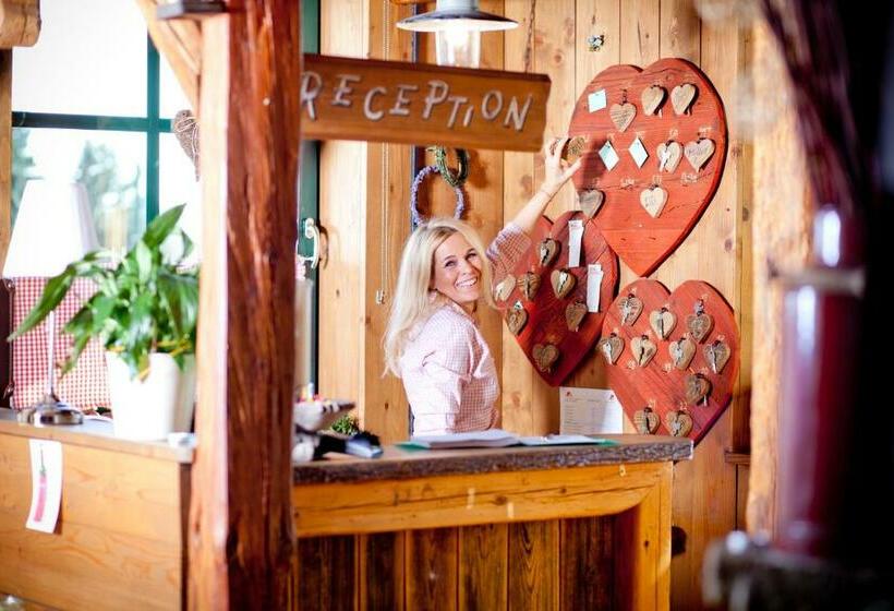 Отель Weinwirtshaus Wlaschits