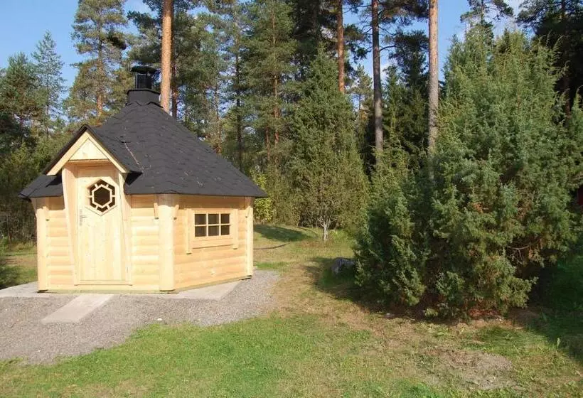 Kuhasensaari Lomakeskus