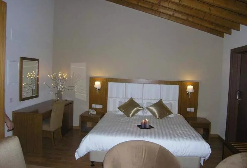 Livadia Hotel Kyperounta