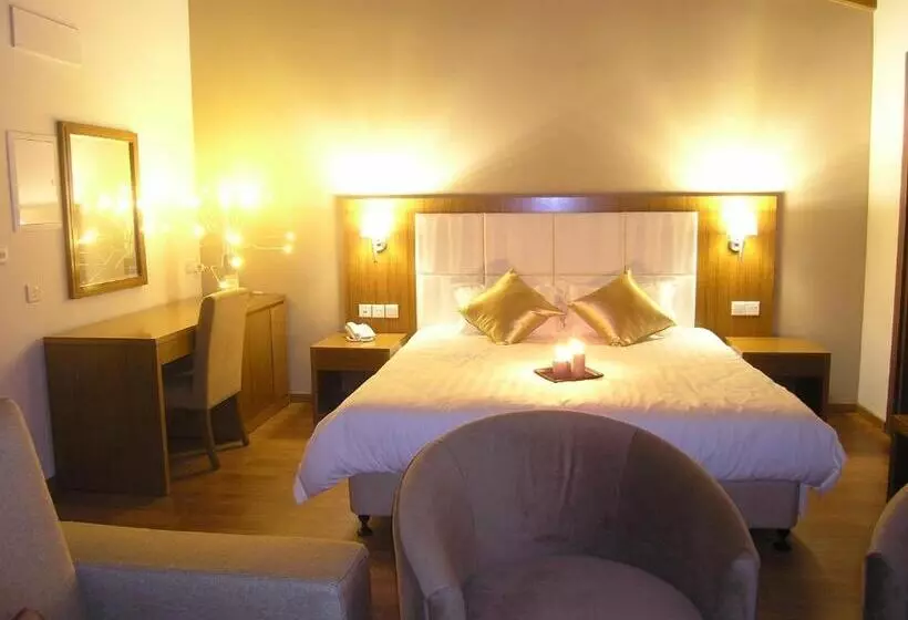 Livadia Hotel Kyperounta