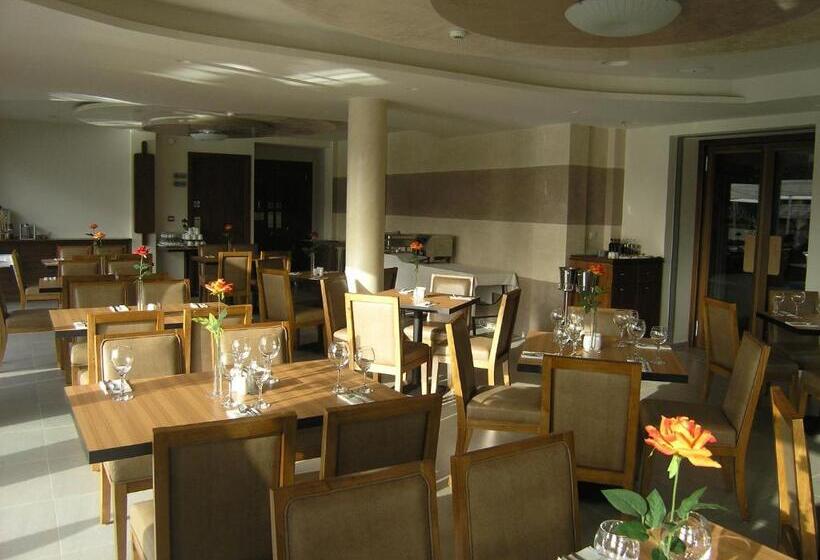 Livadia Hotel Kyperounta