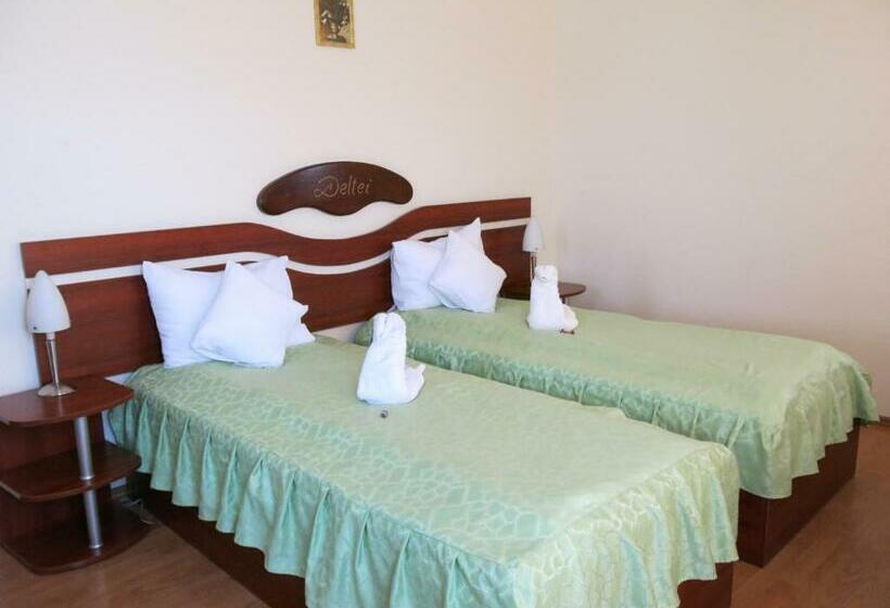 モーテル Conacul De Pe Lac