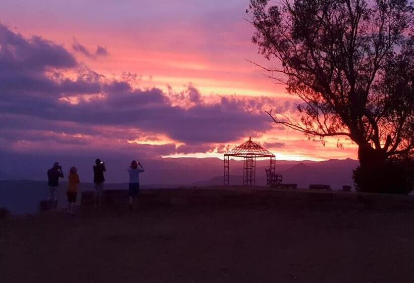 بنسيون Berghouse And Cottages