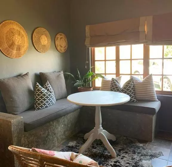 Majatalo Berghouse And Cottages