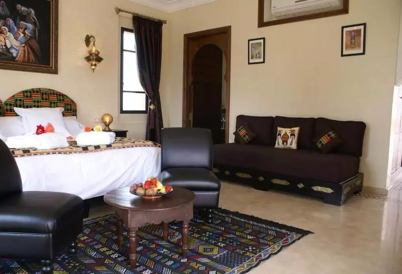 Majatalo La Kasbah Aalma D'or