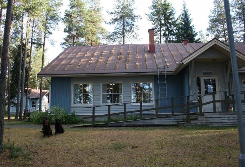 פנסיון Lohijärven Eräkeskus