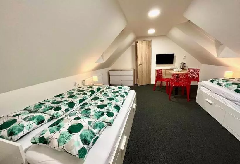 Majatalo Penzión Pavčina Lehota