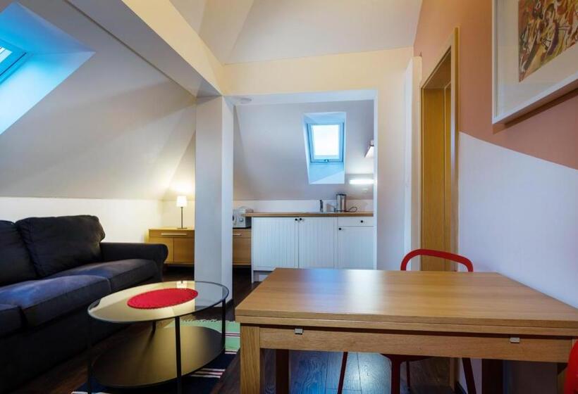 بنسيون Penzión Pavčina Lehota