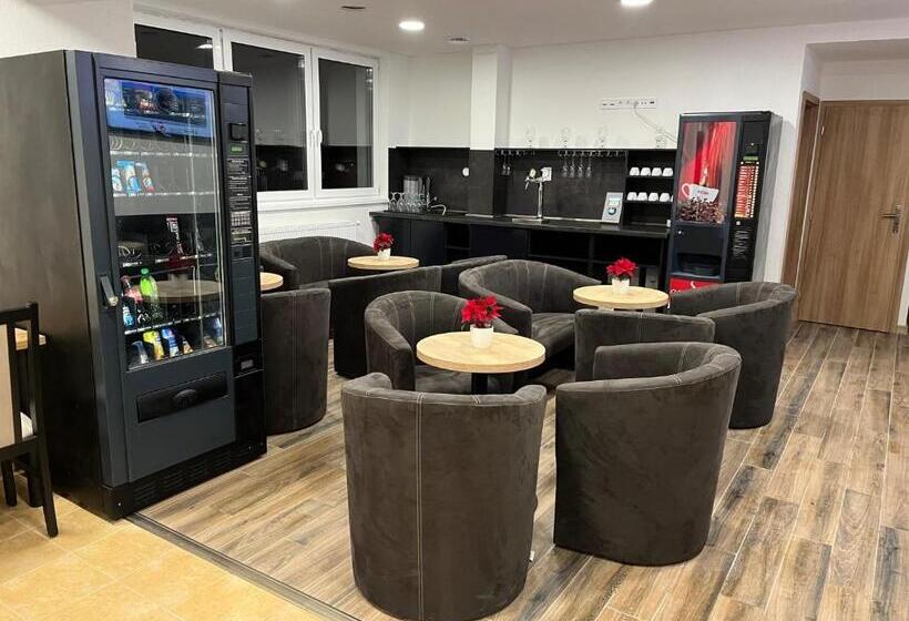 بنسيون Penzión Pavčina Lehota