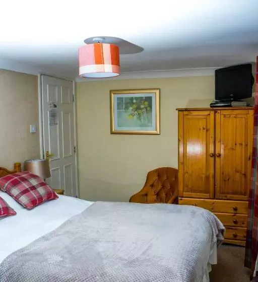 Llew Coch B&b