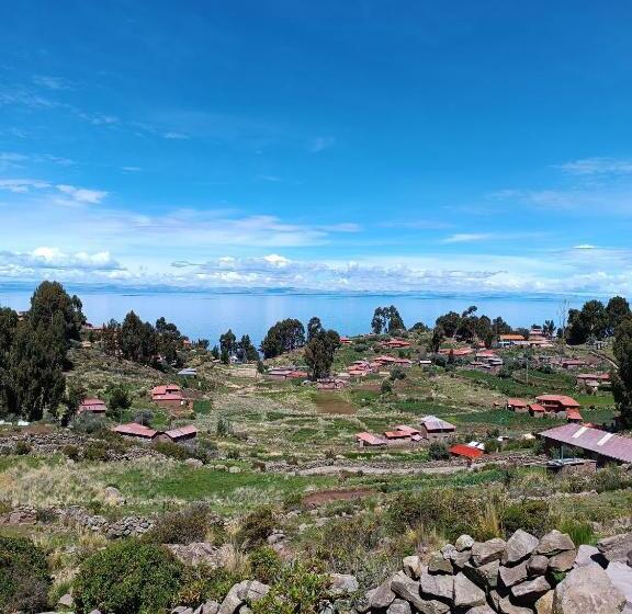 فندق صغير Taquile Familia Celso