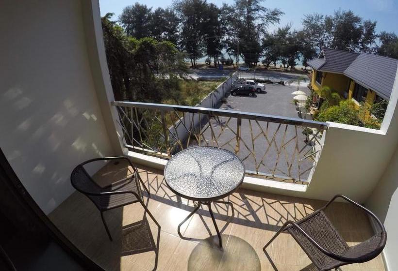 Bed and Breakfast Yellow House Rayong