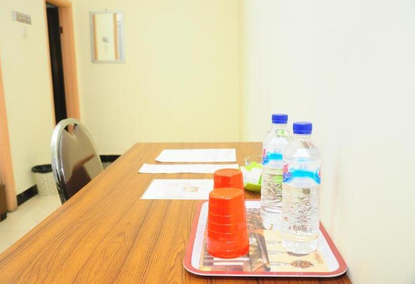 בית מלון כפרי Dena