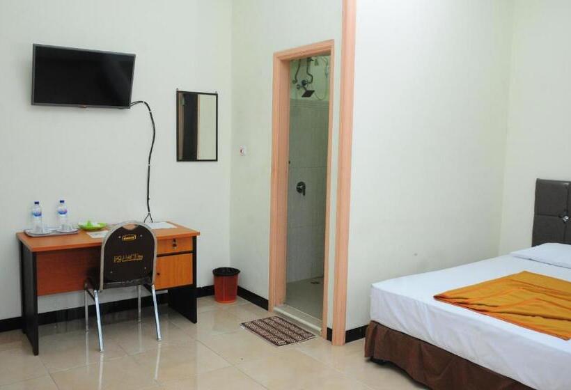 בית מלון כפרי Dena