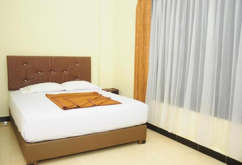 בית מלון כפרי Dena