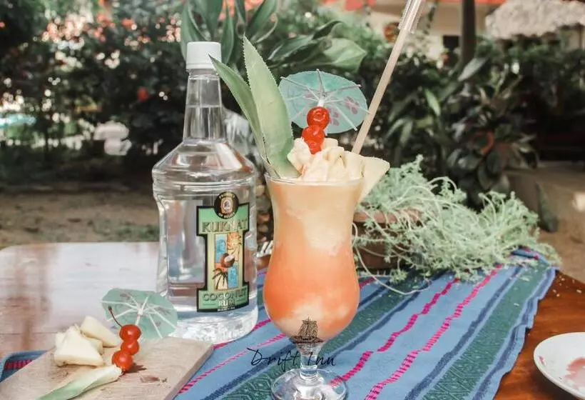 ホテル Drift Inn Cayo