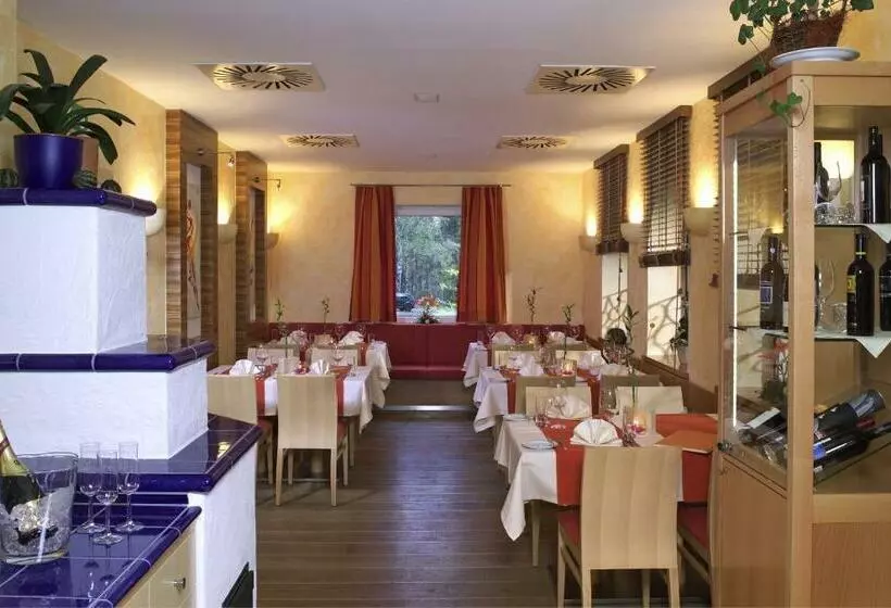 Hotelli Gasthof Zur Grenze