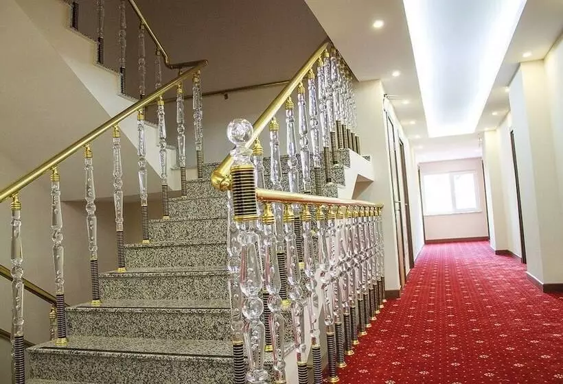 Hotelli Green Valley Savsat