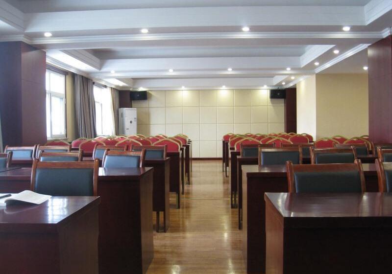 בית מלון כפרי Greentree Inn Shandong Weifang Shouguang Bohai Road Cangsheng Park Business