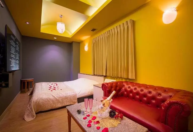 ホテル Happy Kiss