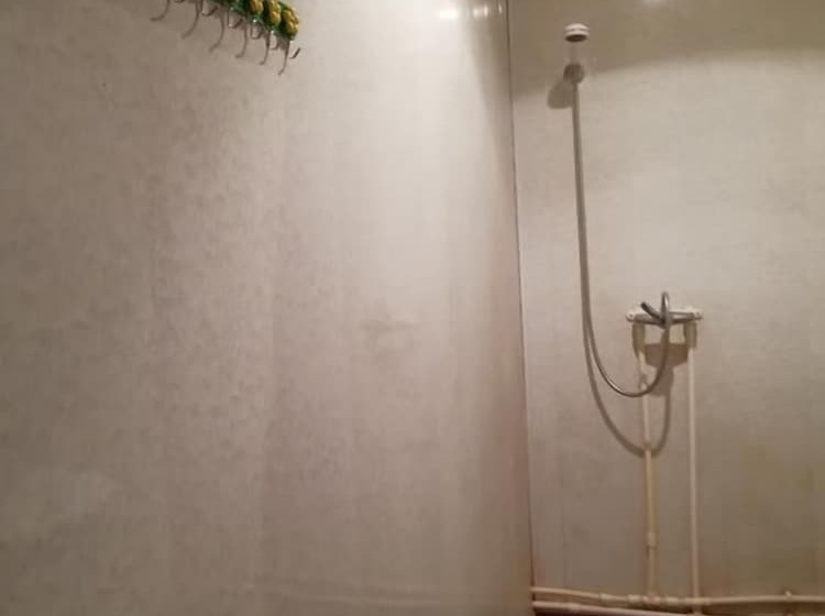 בית מלון כפרי Meghri Inn