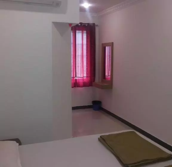 Hotelli Nachiappa Palace