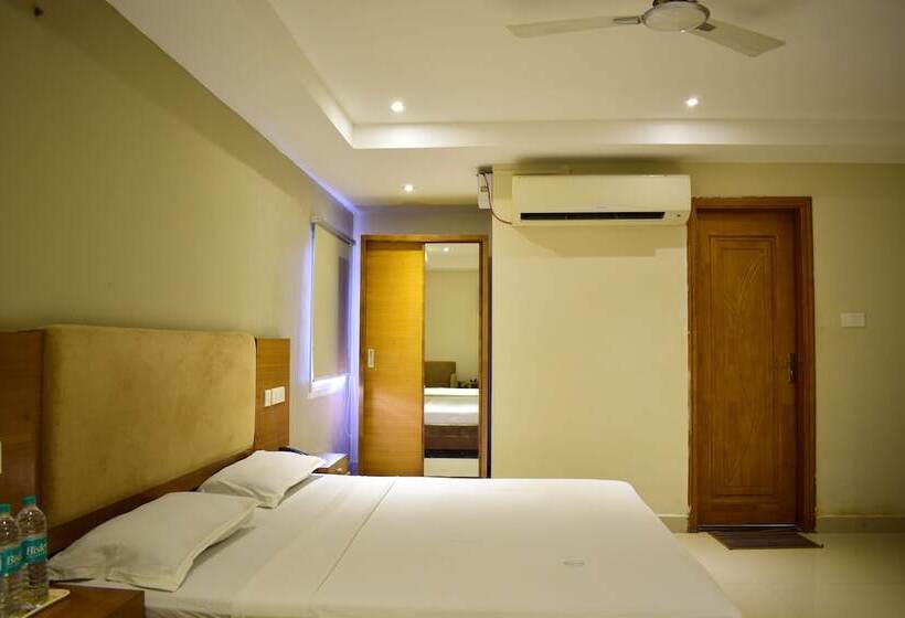 Hotell Pams Residency