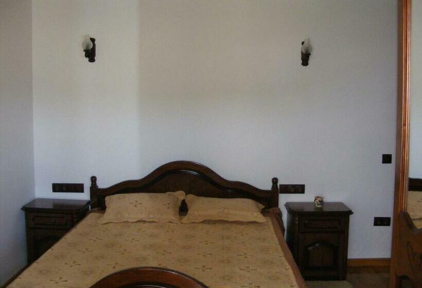 فندق Pensiunea Sanziene