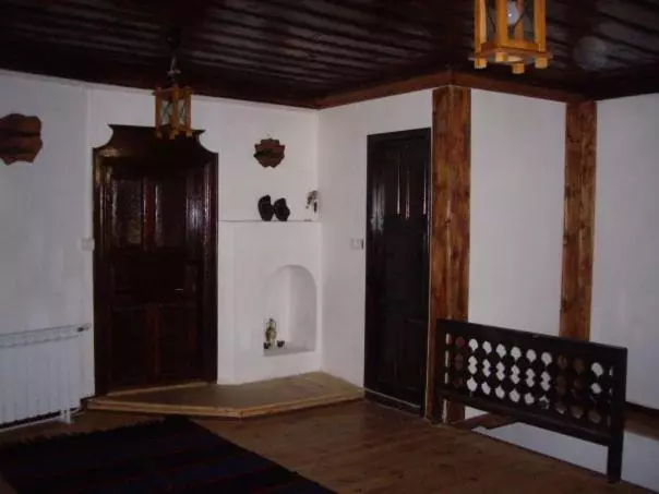 ホテル Popsokol House