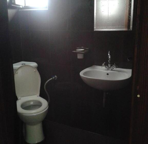 ホテル Popsokol House