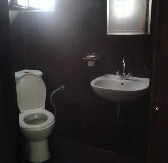 ホテル Popsokol House