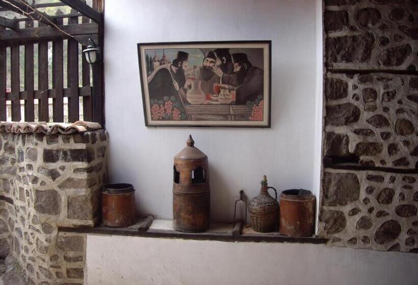 ホテル Popsokol House