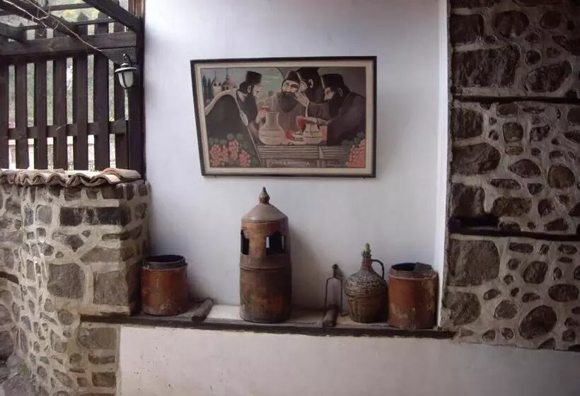 ホテル Popsokol House